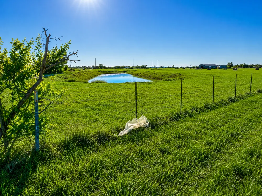 14322 FM 619 Coupland, TX 78615