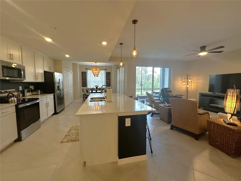 14221 HERITAGE LANDING BOULEVARD #2014 Punta Gorda, FL 33955