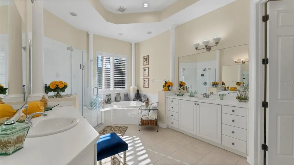 5421 46TH COURT W Bradenton, FL 34210