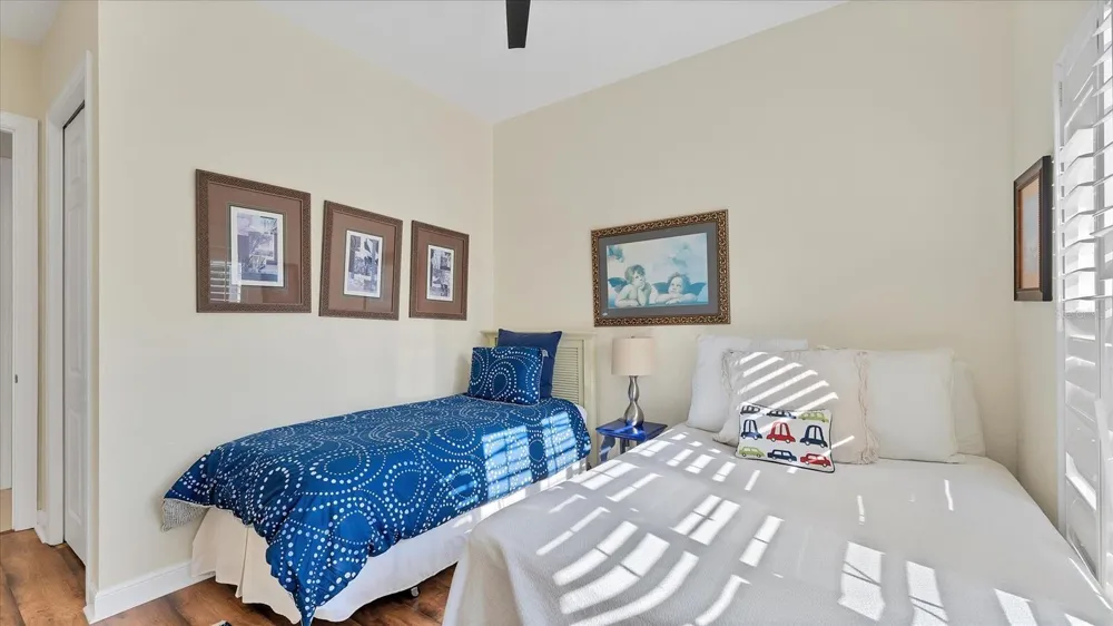 5421 46TH COURT W Bradenton, FL 34210