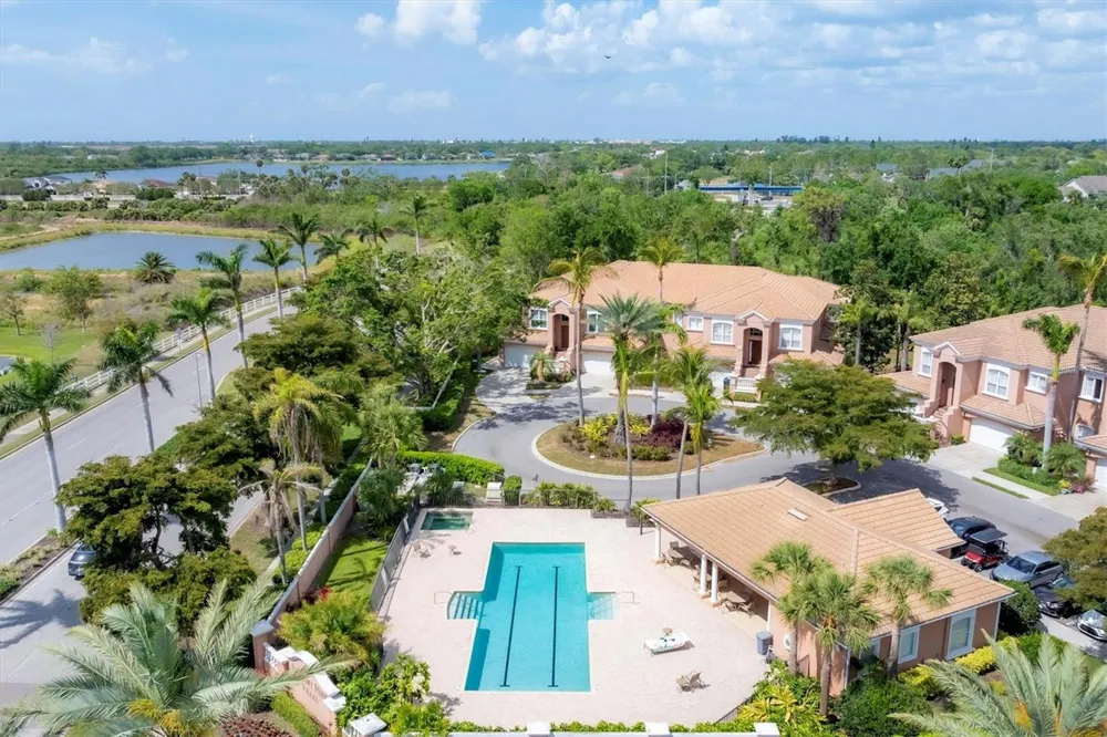 5421 46TH COURT W Bradenton, FL 34210