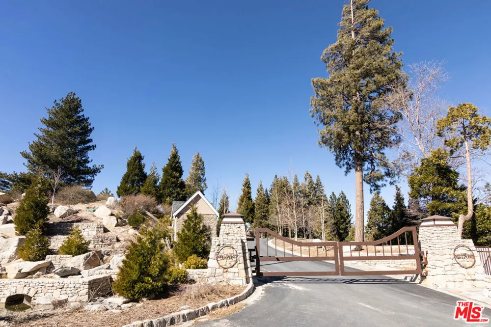 188 Mill Pond Road Lake Arrowhead, CA 92352