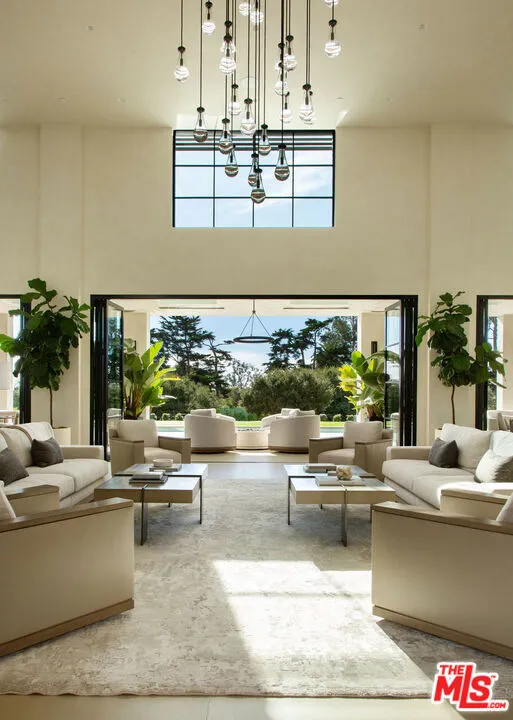 1437 S Jameson Lane Montecito, CA 93108