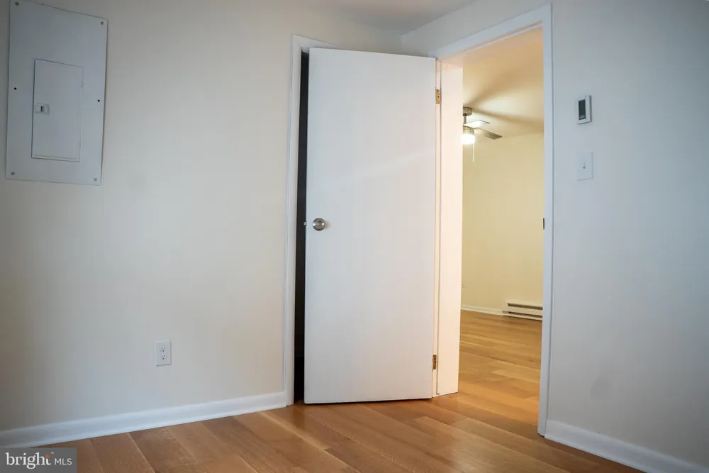 45 MIDDLE ROSE STREET #J Trenton, NJ 08618