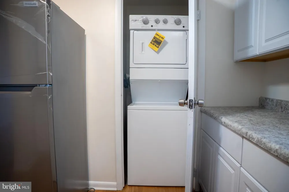 45 MIDDLE ROSE STREET #J Trenton, NJ 08618