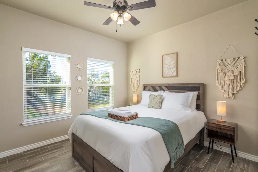 117 Lightning Bolt Spring Branch, TX 78070