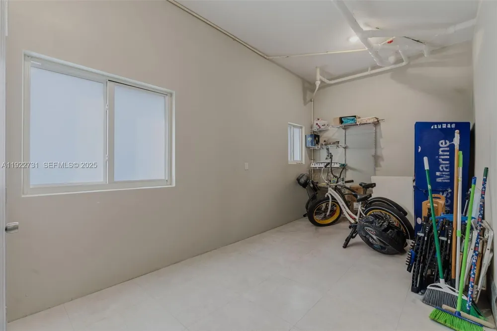 94825 Overseas hwy 276 Key Largo, FL 33037