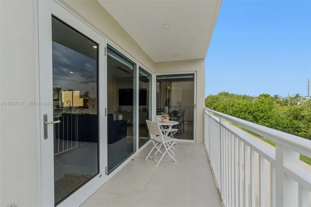 94825 Overseas hwy 276 Key Largo, FL 33037