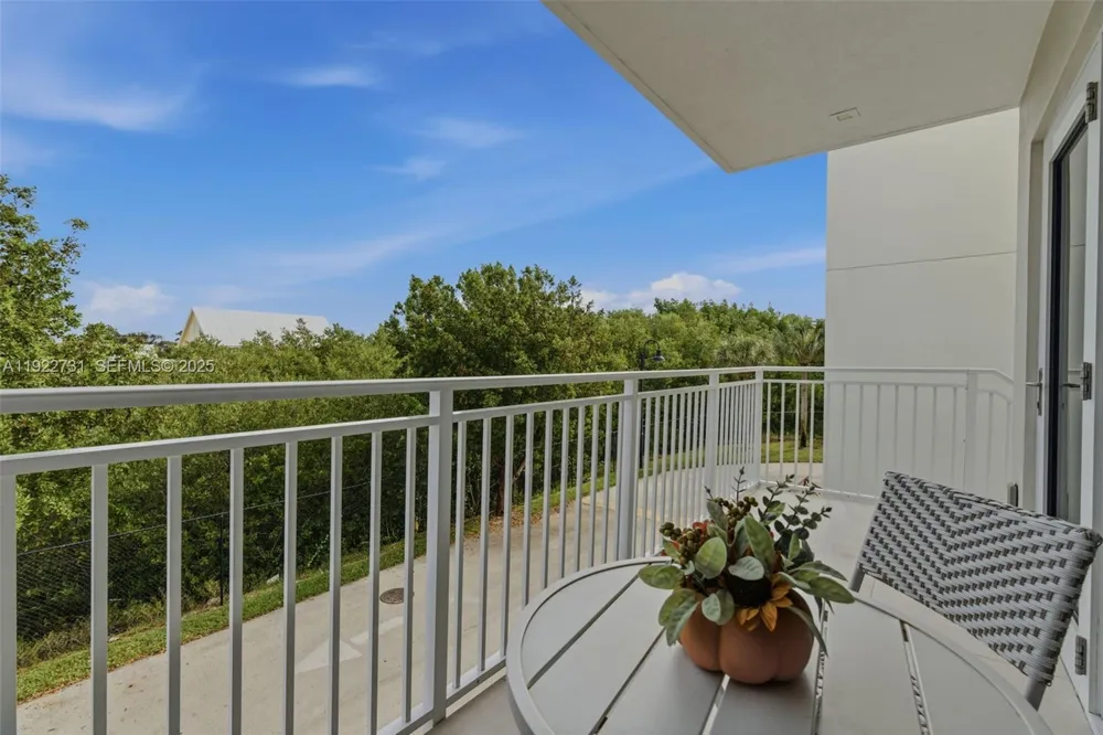 94825 Overseas hwy 276 Key Largo, FL 33037