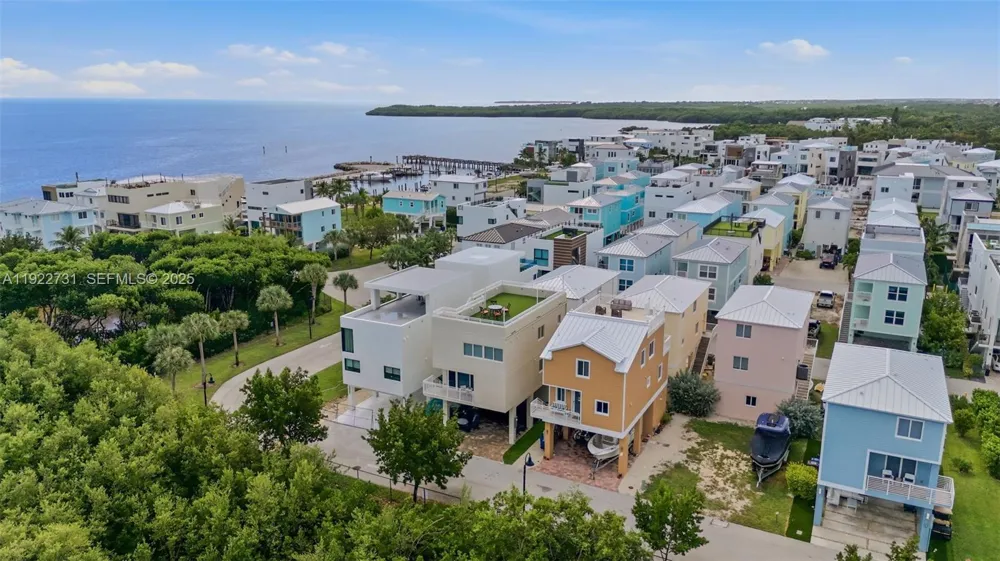 94825 Overseas hwy 276 Key Largo, FL 33037