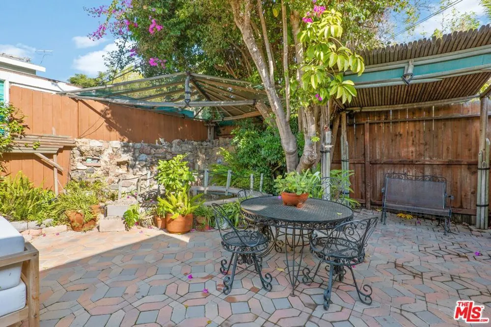 3552 Schaefer Street Culver City, CA 90232