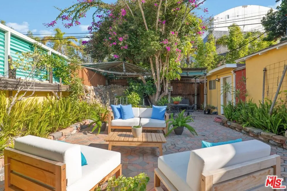 3552 Schaefer Street Culver City, CA 90232
