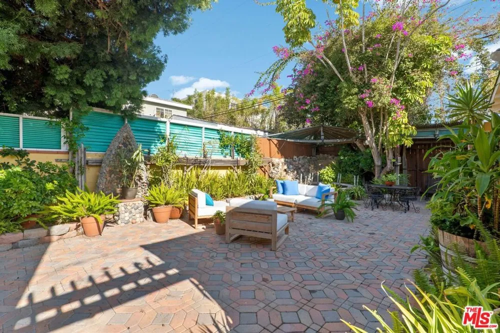 3552 Schaefer Street Culver City, CA 90232