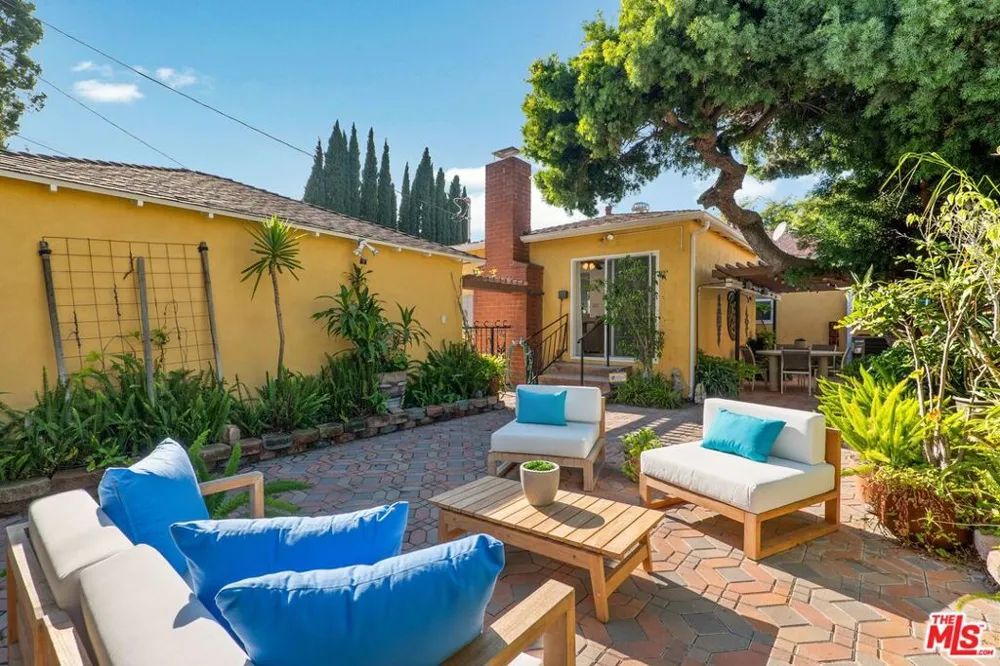 3552 Schaefer Street Culver City, CA 90232