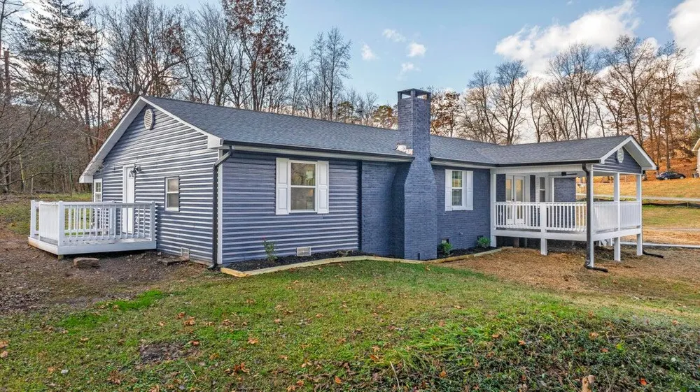 520 Tennessee Street Spring City, TN 37381