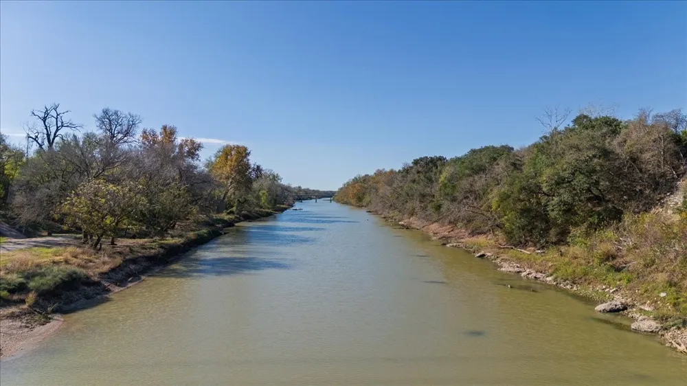 Fm-1304 Aquilla, TX 76622
