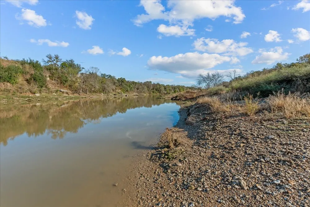 Fm-1304 Aquilla, TX 76622