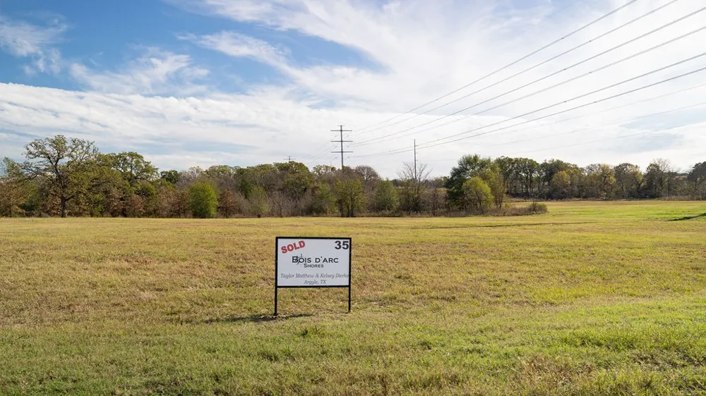 580 Waters Edge Way Dodd City, TX 75438