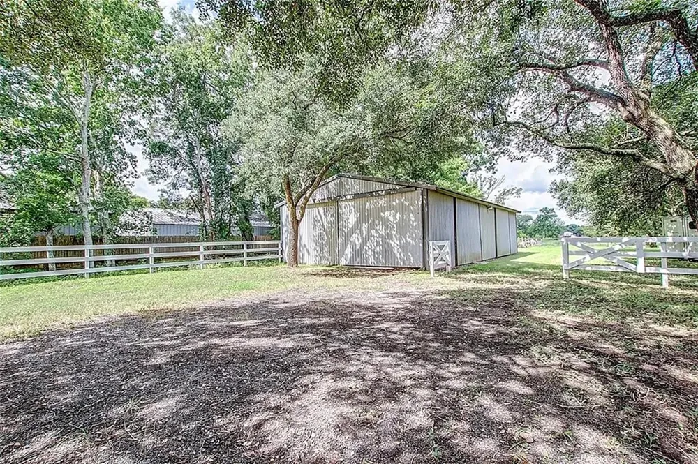 4421 Bowser Road Fulshear, TX 77441
