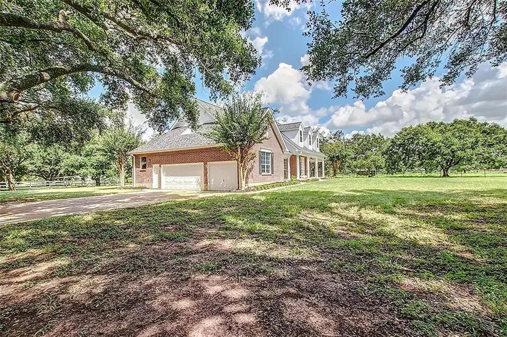 4421 Bowser Road Fulshear, TX 77441