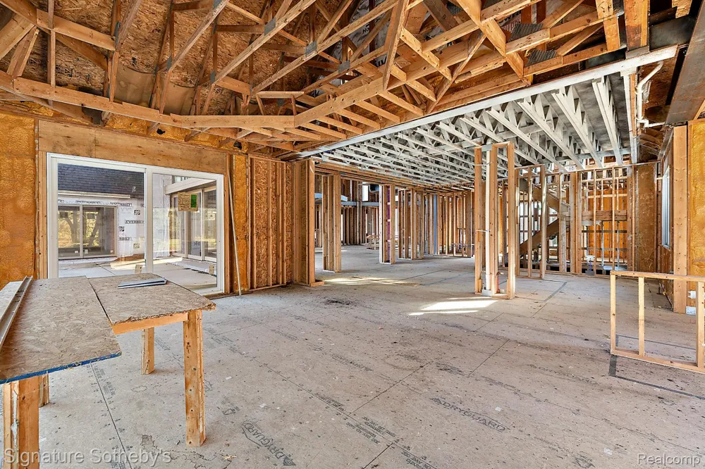 16385 17 1/2 Mile Road Marshall City, MI 49068