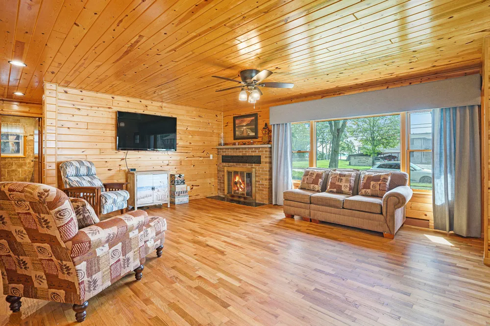 1018 Ruddiman Drive North Muskegon City, MI 49445