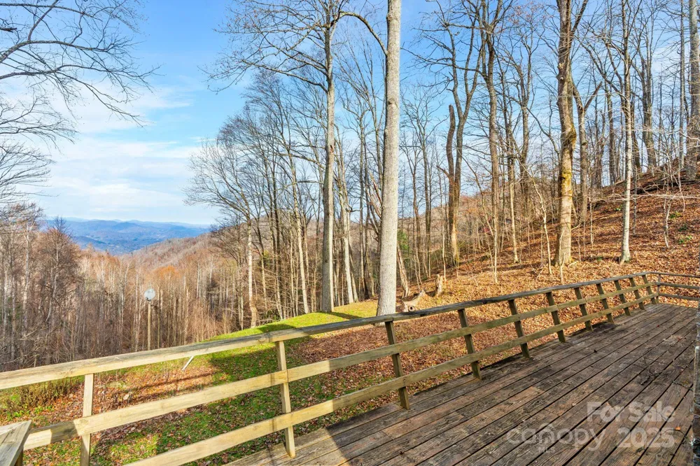 2650 Secluded Valley Road Marshall, NC 28753