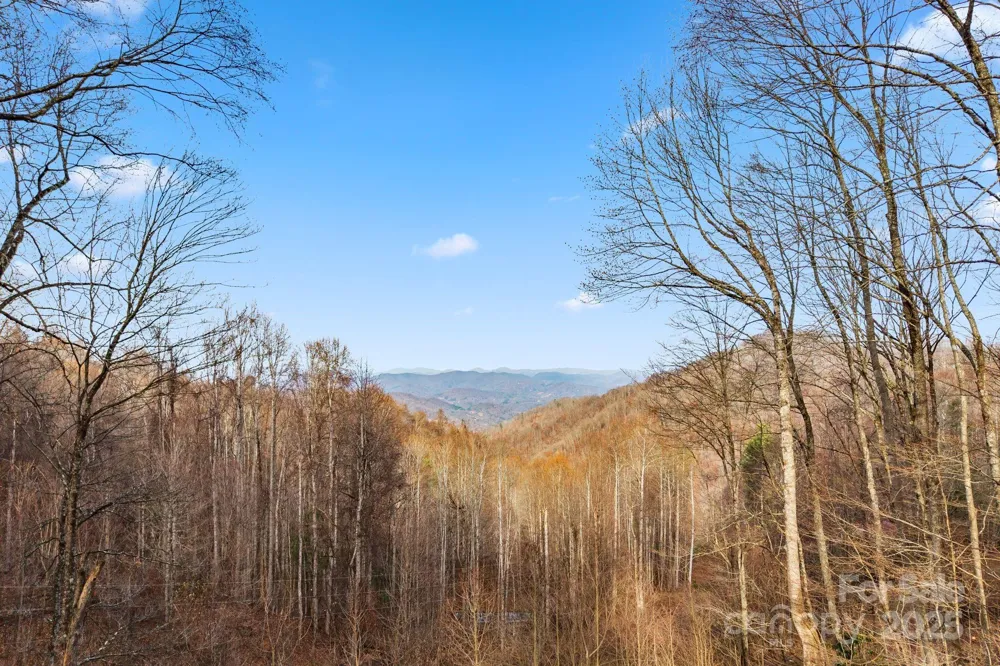 2650 Secluded Valley Road Marshall, NC 28753