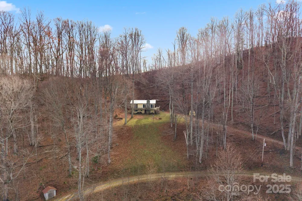 2650 Secluded Valley Road Marshall, NC 28753