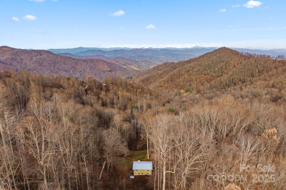 2650 Secluded Valley Road Marshall, NC 28753
