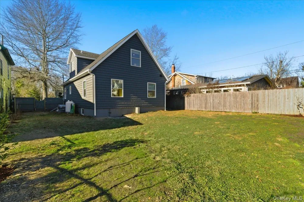 336 2ND STREET Greenport, NY 11944