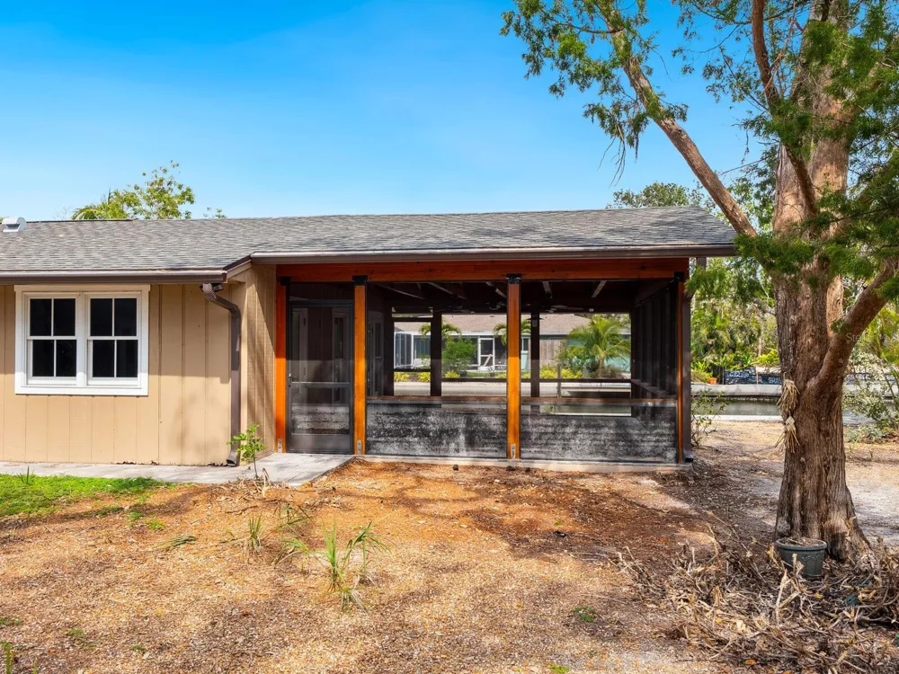 615 BUTTONWOOD DRIVE Longboat Key, FL 34228