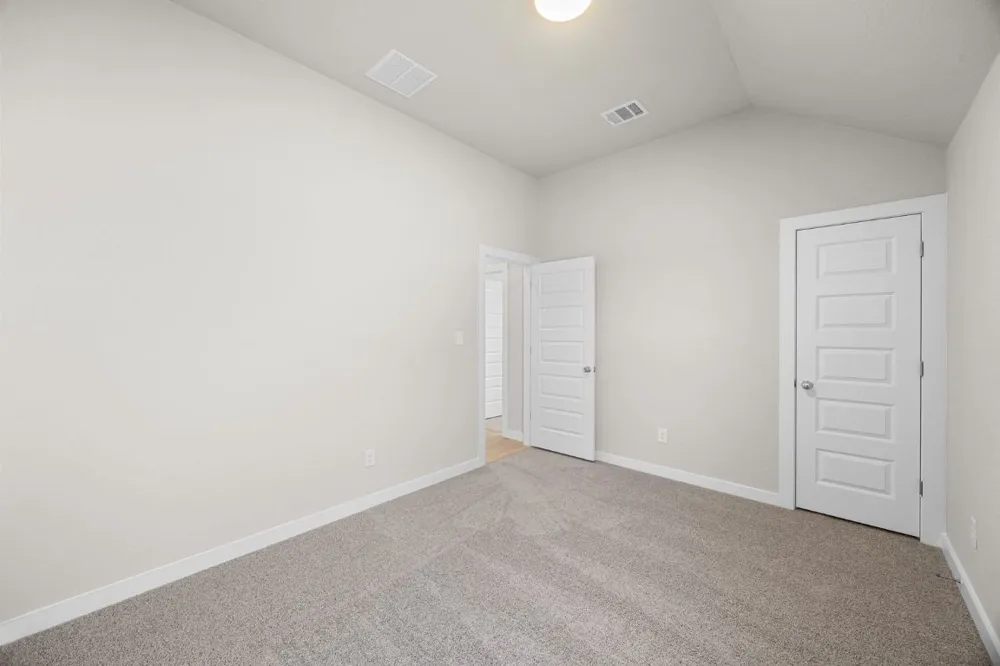 110 Divisadero Drive Hutto, TX 78634