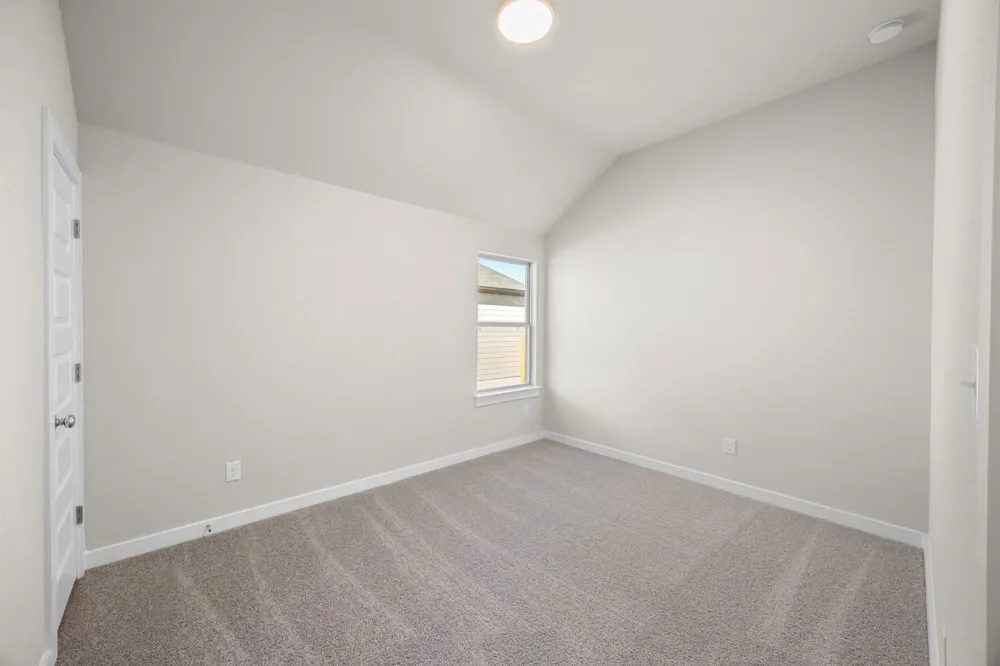 110 Divisadero Drive Hutto, TX 78634