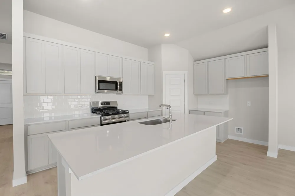 110 Divisadero Drive Hutto, TX 78634