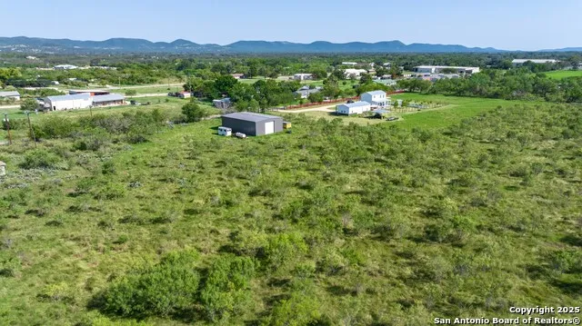 299 River View Drive Utopia, TX 78884