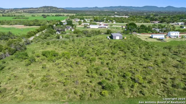 299 River View Drive Utopia, TX 78884