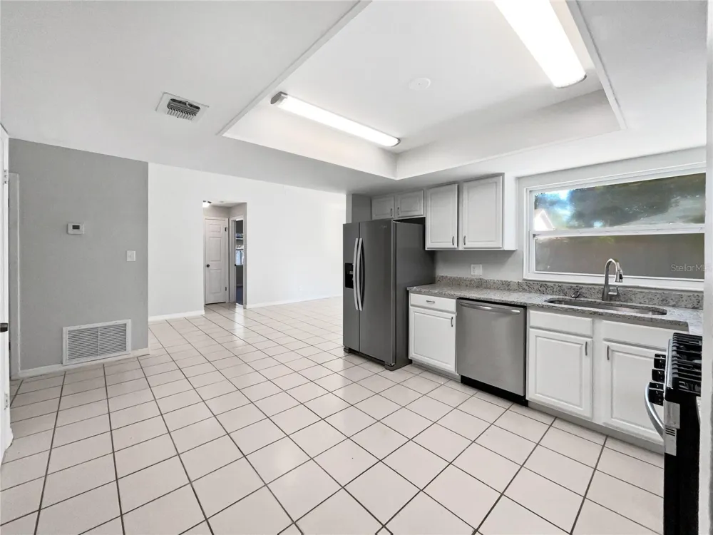 831 HAULOVER DRIVE Altamonte Springs, FL 32714