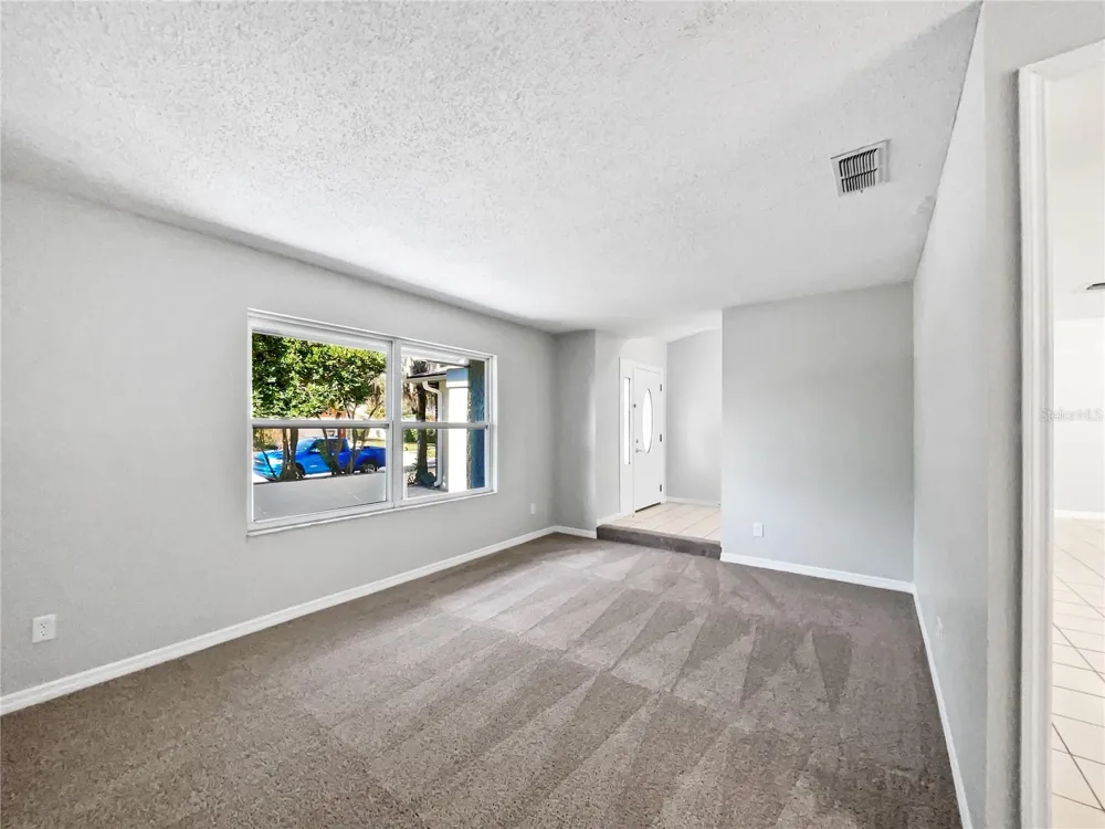 831 HAULOVER DRIVE Altamonte Springs, FL 32714