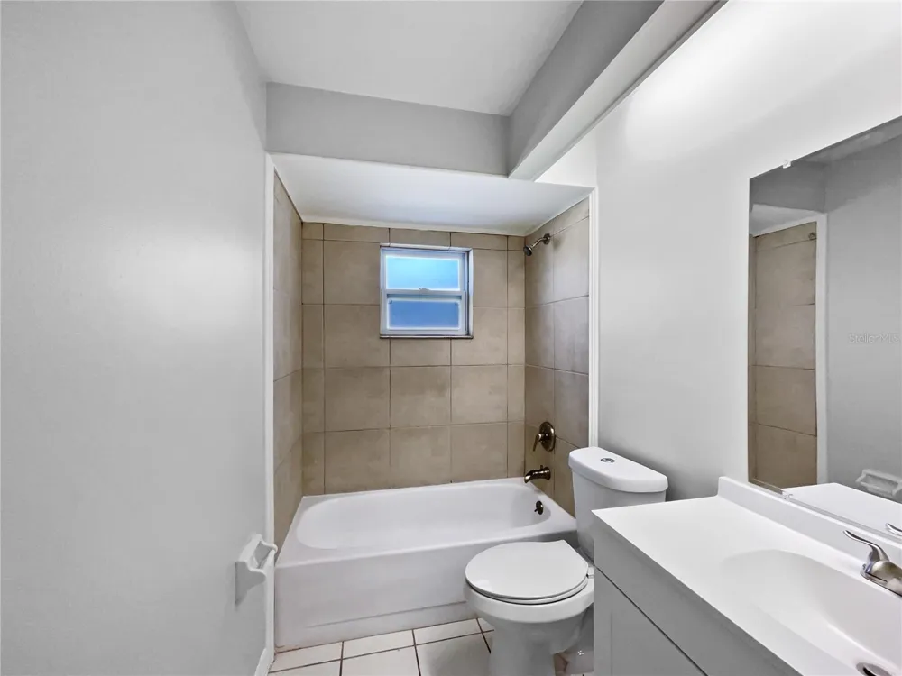 831 HAULOVER DRIVE Altamonte Springs, FL 32714