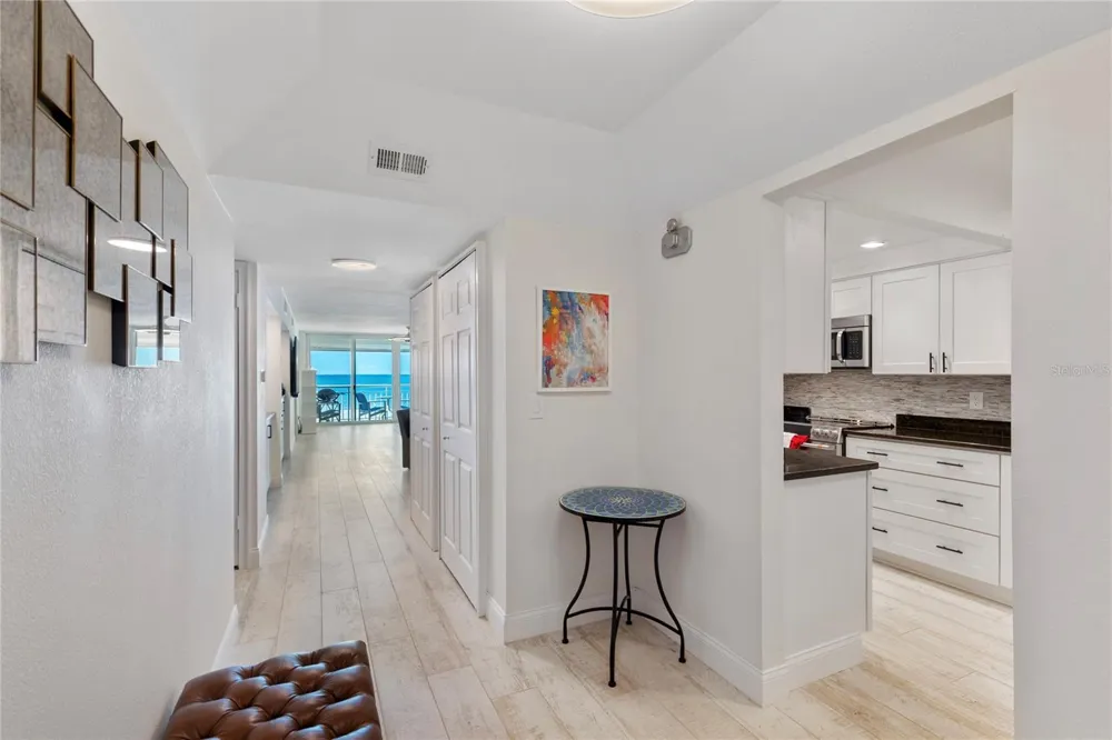 2900 GULF BOULEVARD #202 Belleair Beach, FL 33786