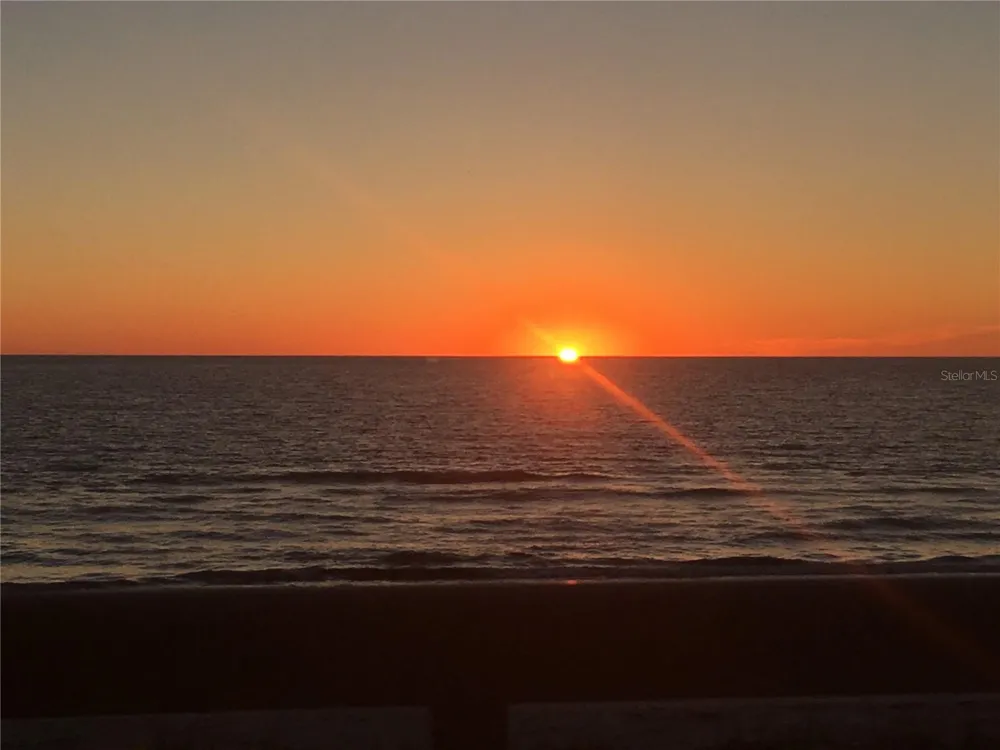 2900 GULF BOULEVARD #202 Belleair Beach, FL 33786