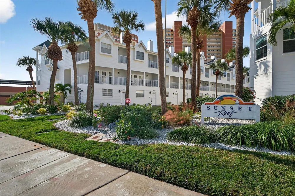 17960 GULF BOULEVARD #104 Redington Shores, FL 33708