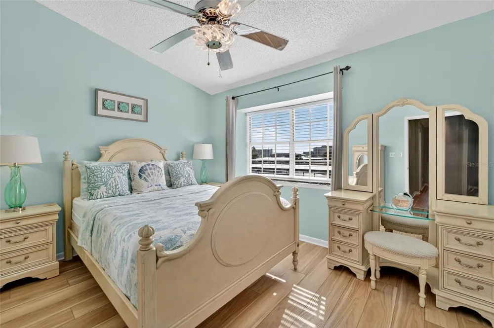 17960 GULF BOULEVARD #104 Redington Shores, FL 33708