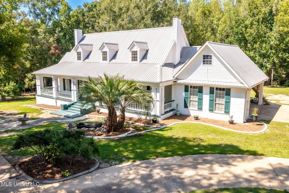 7855 Hwy 11 Carriere, MS 39426