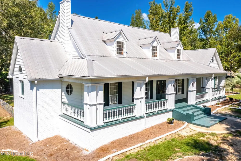 7855 Hwy 11 Carriere, MS 39426