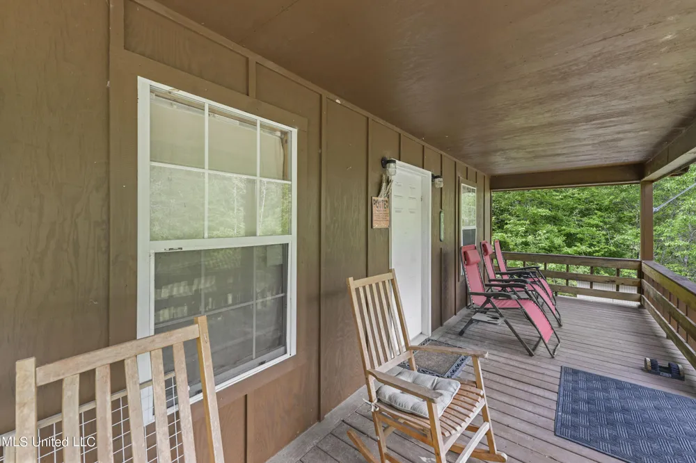 377a Deep Creek Road Wiggins, MS 39577