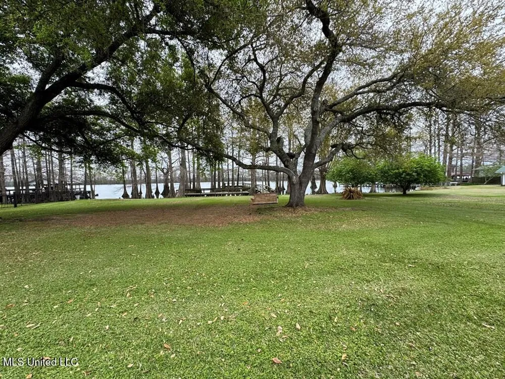 1035 Highway 568 Ferriday, LA 71334