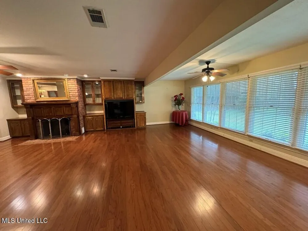 1035 Highway 568 Ferriday, LA 71334