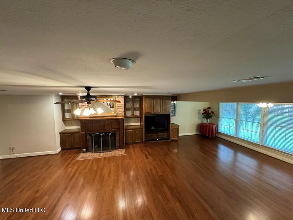 1035 Highway 568 Ferriday, LA 71334